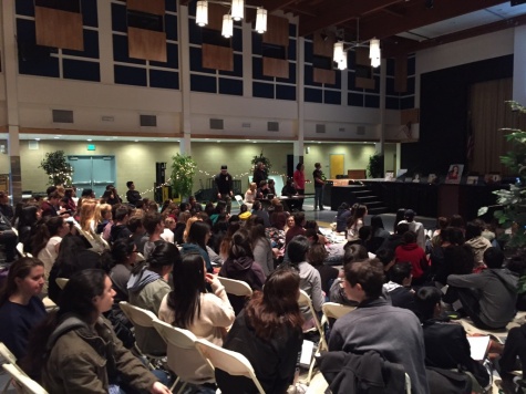Slam Poetry Night features artwork, performances by students