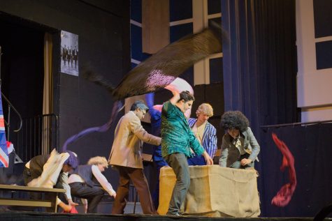 ‘Merry Wives’ meets the swingin’ ’60s