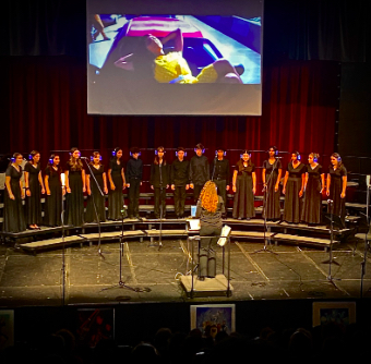 Jazz Choir performs ‘Another Day of Sun’ 