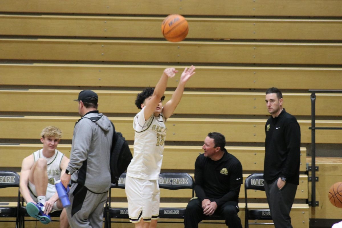 Oak Park Eagles warm up before the game