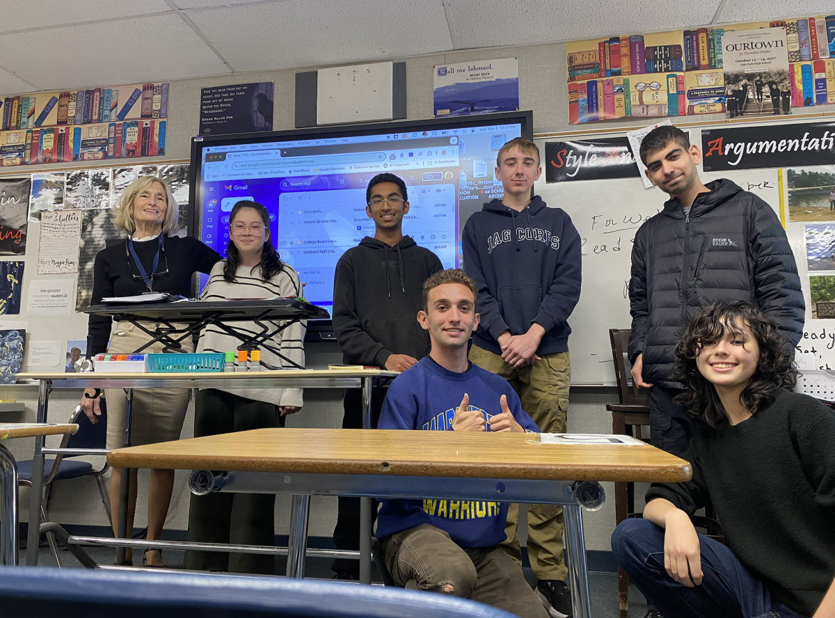 A meeting with last year’s philosophy club members